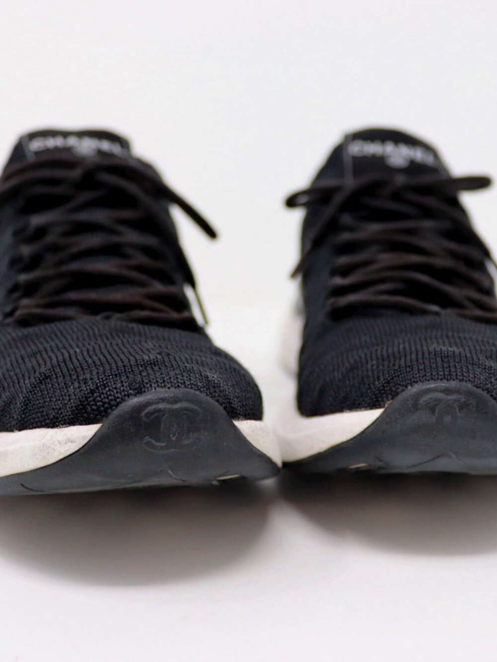 Chanel Tennies 39 Black Fabric Quilted Logo Matelasse Knit Sneakers - Picture 13 of 15